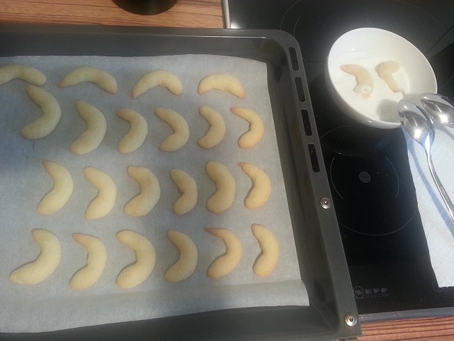 Vanillekipferl 01.jpg