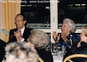 Gala07b.jpg (20001 Byte)